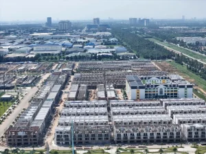 Một số block nhà phố thấp tầng đang hoàn thiện trong, ngoài trong tháng 11/2025